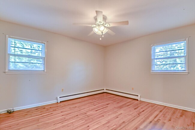Building Photo - 11 Hudson Bluff Dr