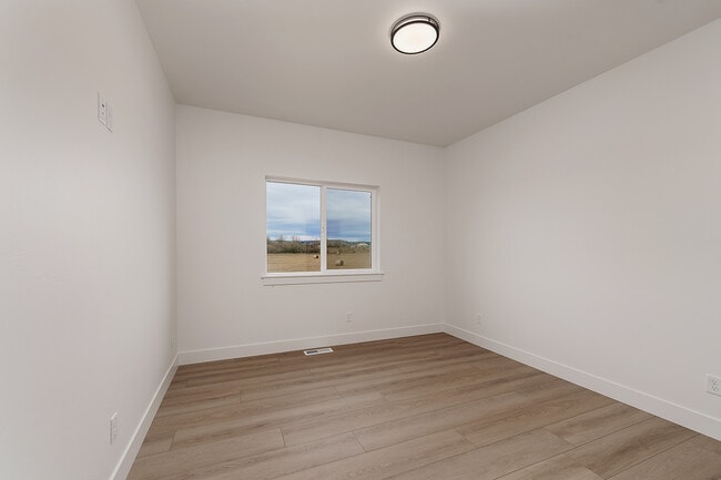 Building Photo - 1130 Buffalo Xing Dr