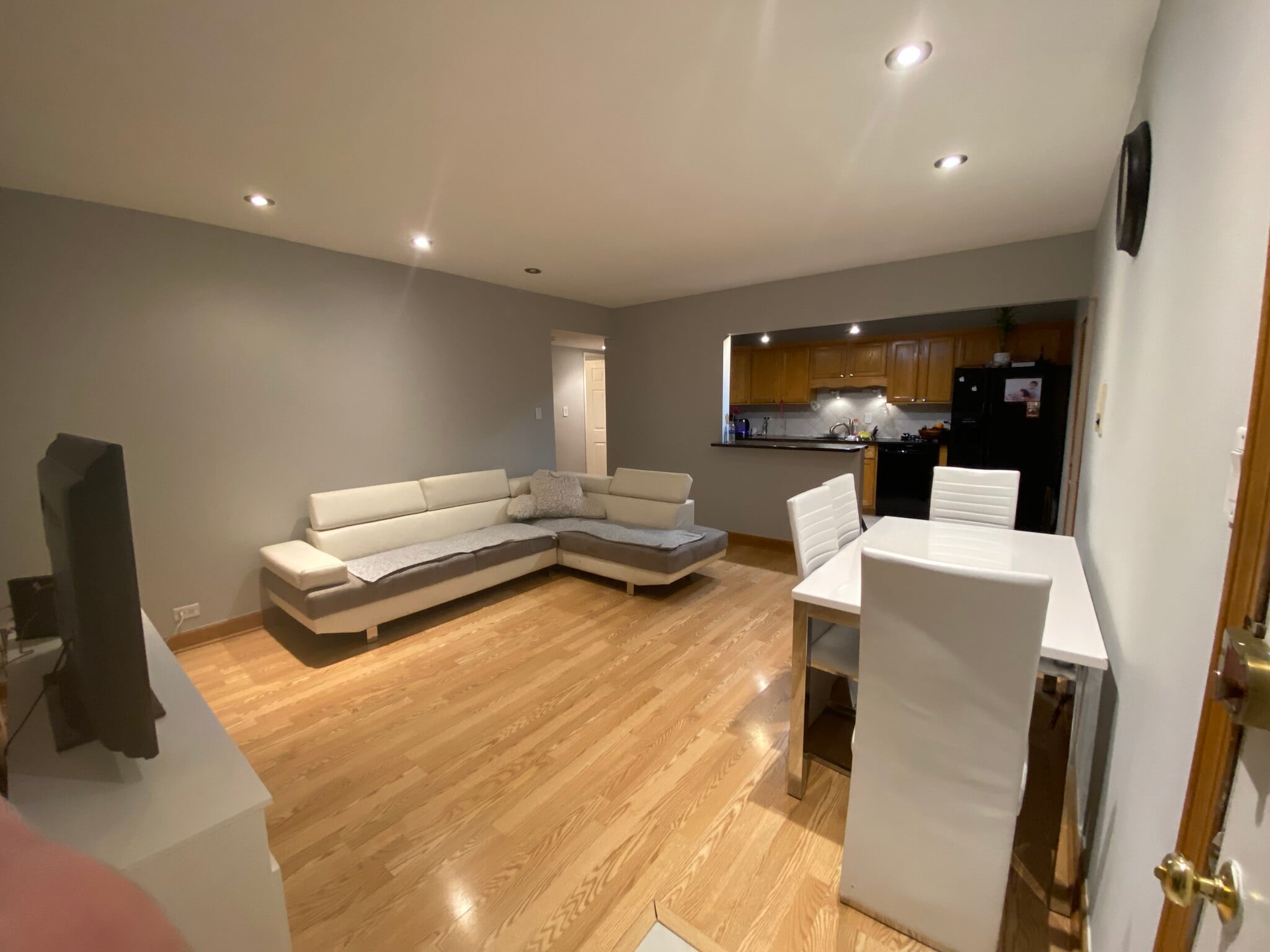 Building Photo - 9434 Bay Colony Dr