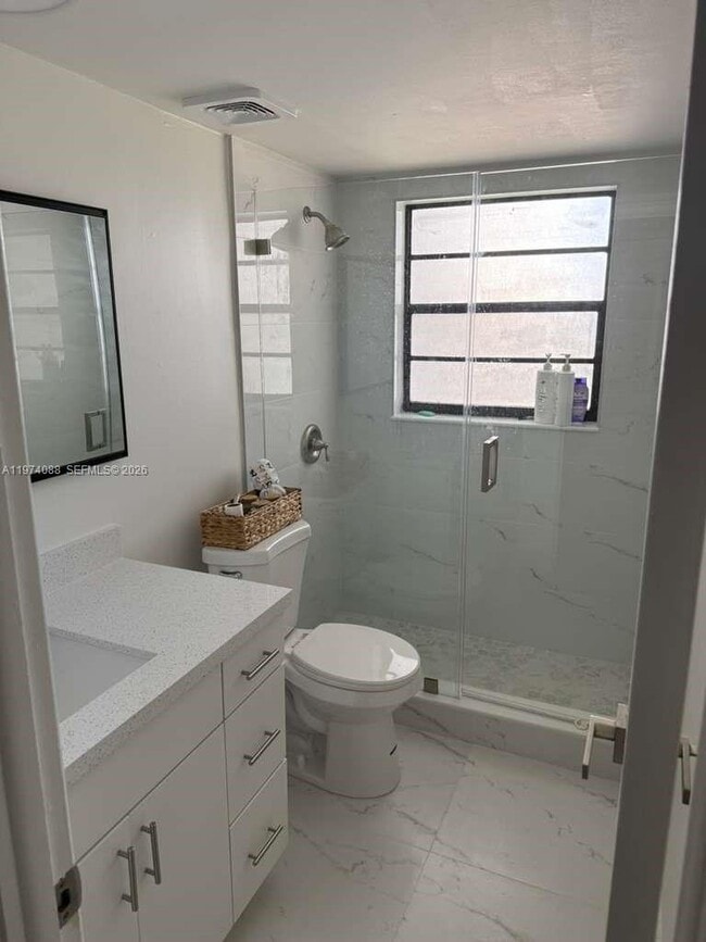 Building Photo - 7727 SW 86th St