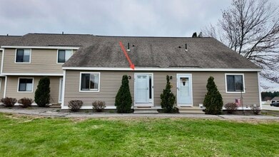 Building Photo - 86 Pendleton Ln