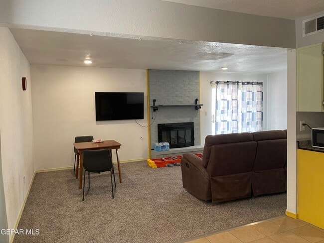 Building Photo - 10604 Fieldrock Ct