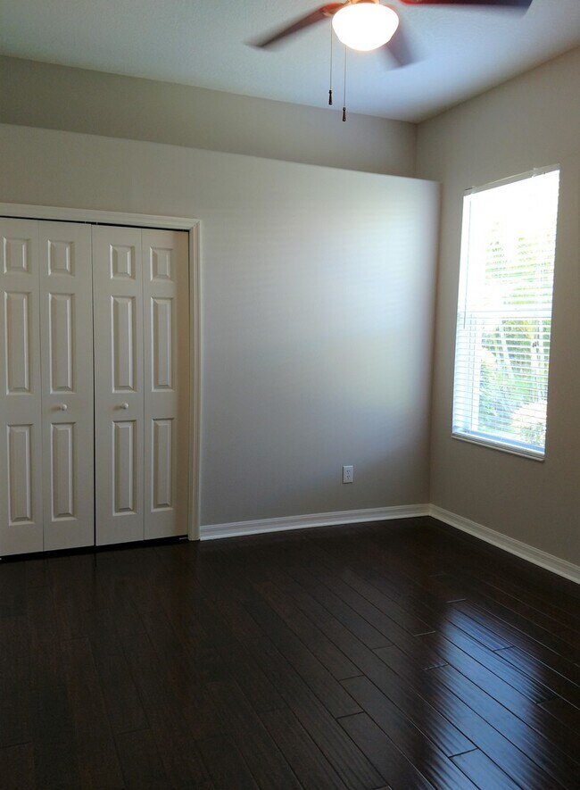 Building Photo - Annual Rental: Luxurious 4 Bedroom 3 bath POOL home in Woodlands of Rivendell! Just Blocks form P...