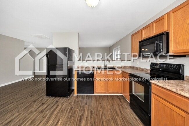 Building Photo - 344 Mertle Dr