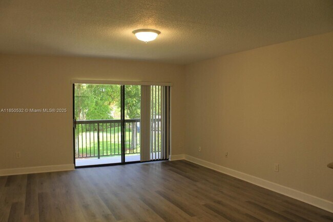 Building Photo - 7925 SW 86th St