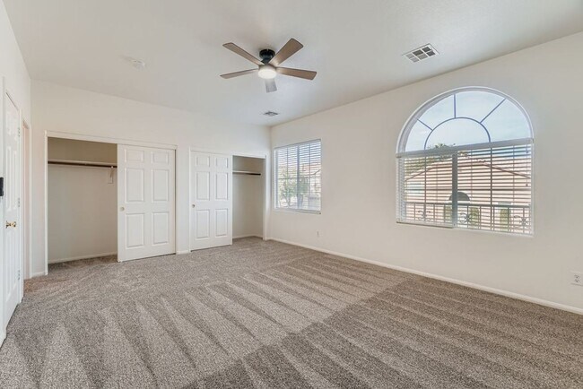 Building Photo - Newly remodeled 3 bedroom Summerlin home!