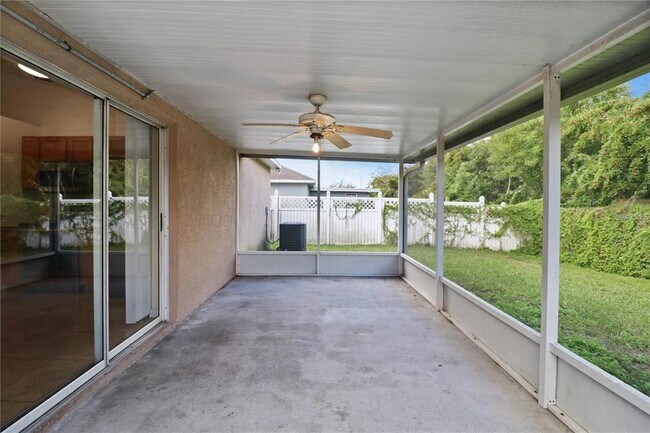 Building Photo - 10437 Opus Dr