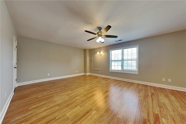 Building Photo - 3205 Wellbrook Dr