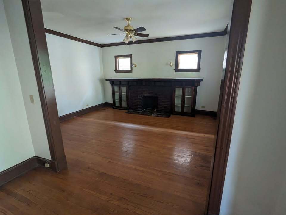 Building Photo - 6215 S Eberhart Ave