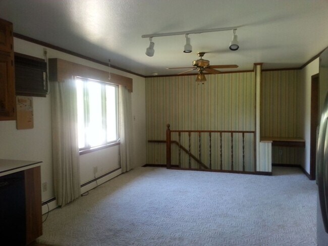 Building Photo - Beautiful Ranch-Style Home with Finished Basement & Huge Fenced Yard
