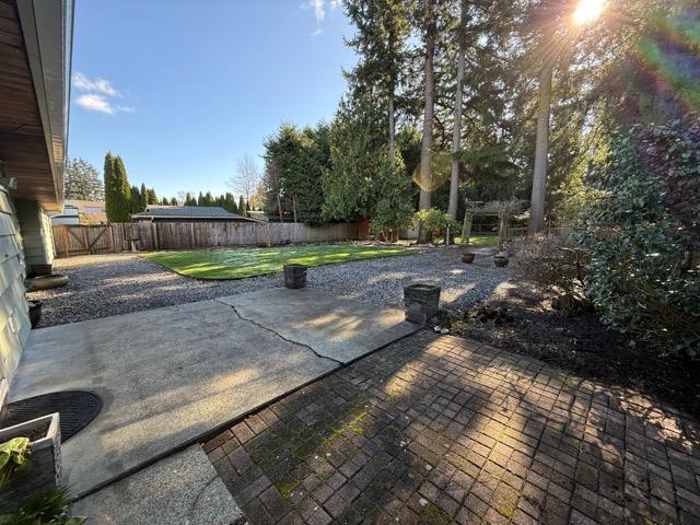 Building Photo - 3025 Cedarwood Ave