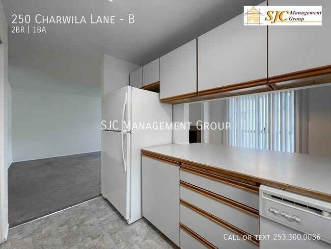 Building Photo - 250 Charwila Ln