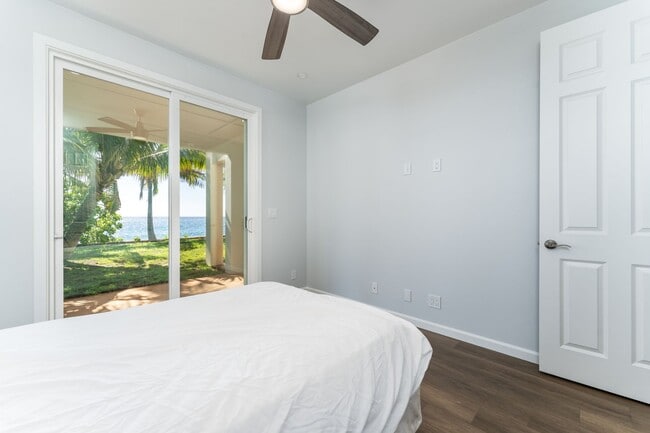 Building Photo - Furnished Luxury Ocean Front Estate in Waianae with Old Hawaii rural setting- 3 Bedrooms x 3 Bath...