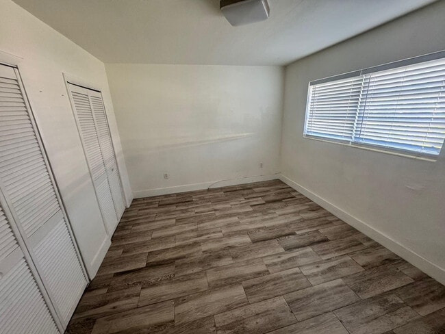 Building Photo - 6565 Santona St