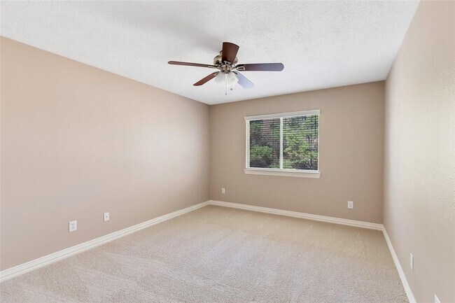 Building Photo - 13019 Chandler Chase Ct