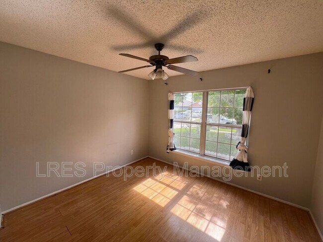 Building Photo - 11218 Worley Ave