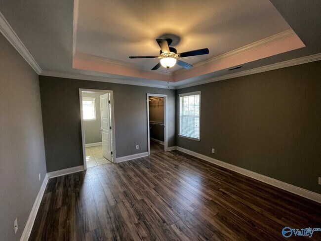 Building Photo - 106 Summerset Ln