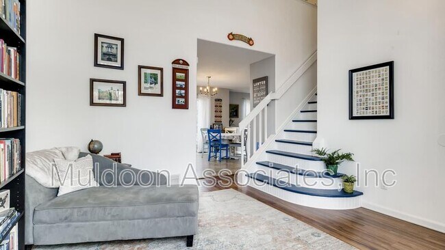 Building Photo - 4844 Little London Dr