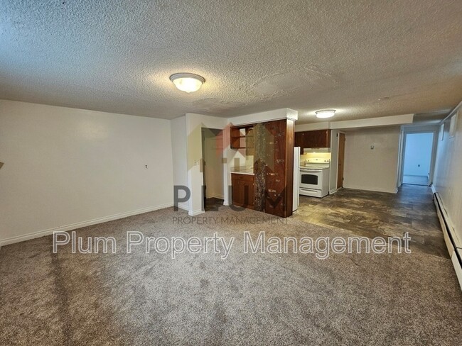 Building Photo - 1845 S 9th St W