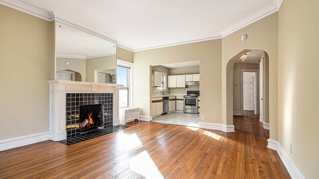 Building Photo - 441 Madison Ave SE