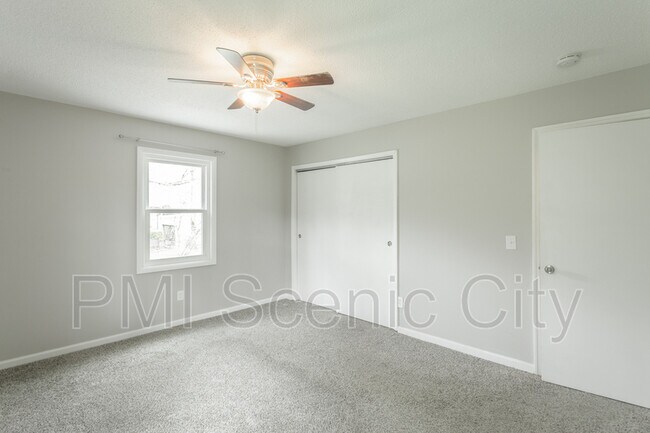 Building Photo - 5907 Browntown Rd