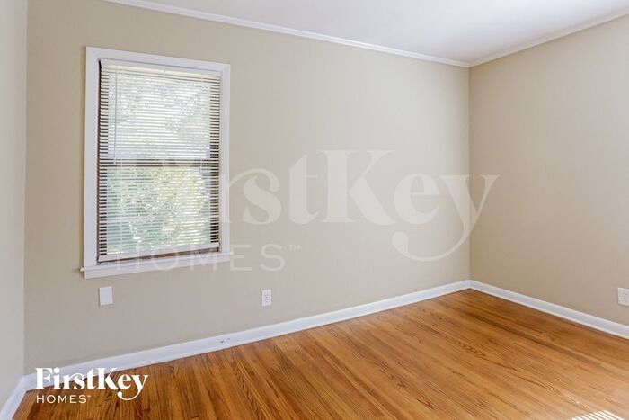 Building Photo - 5359 Blackwell St