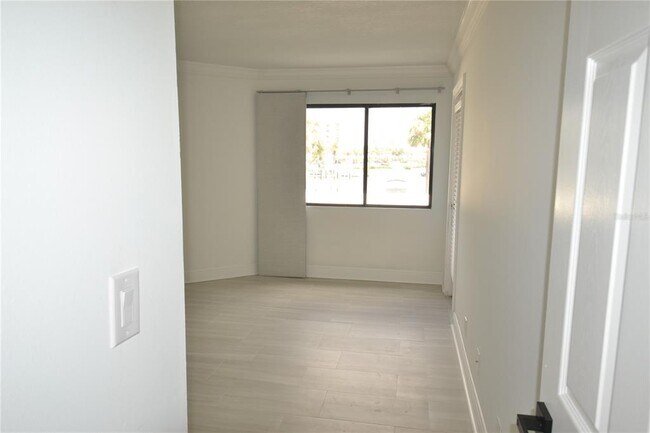 Building Photo - 1651 Sand Key Estates Ct