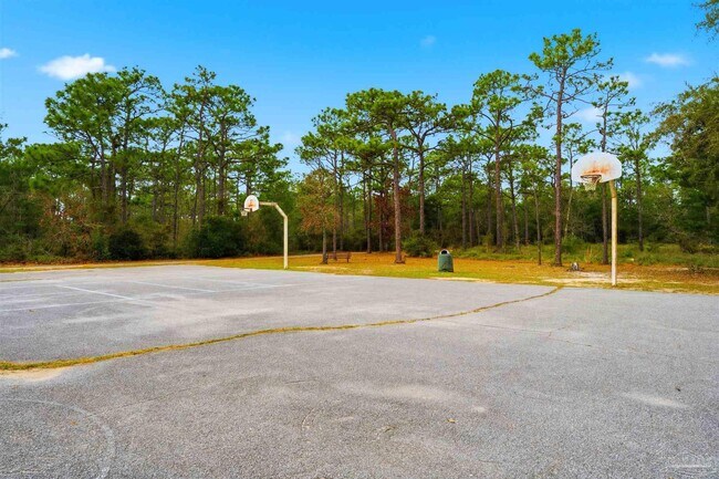 Building Photo - 519 Batten Blvd