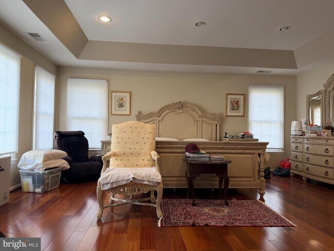 Building Photo - 8312 Wolftrap Rd