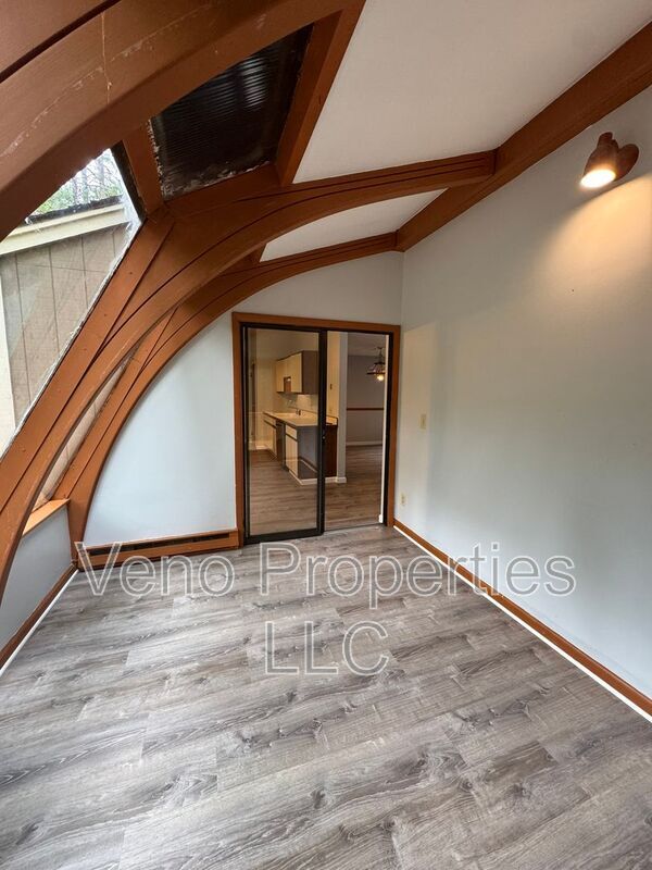 Building Photo - 17 Sand Spurrey Rd