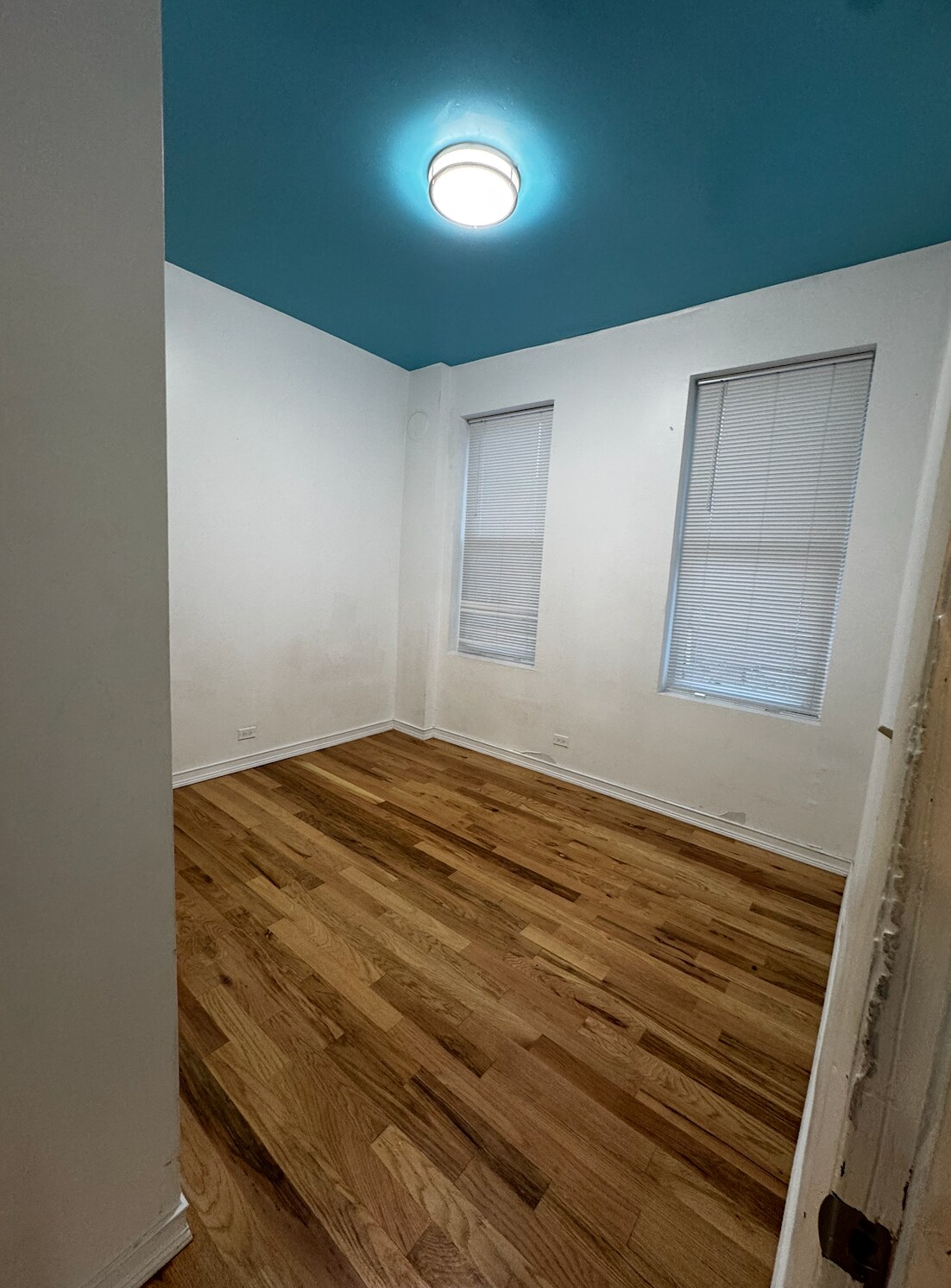 Building Photo - 3248 W 25th St