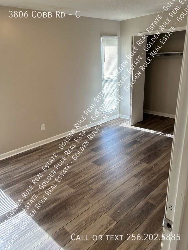 Building Photo - 3806 Cobb Rd