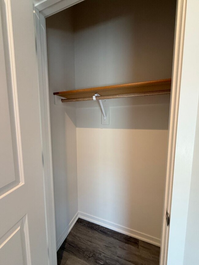 Building Photo - Brand new construction 3 bed/3 bath ranch townhome in North Lincoln