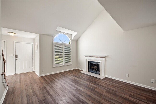 Building Photo - Beautiful 3-Bedroom Home on a Quiet Cul-de-Sac