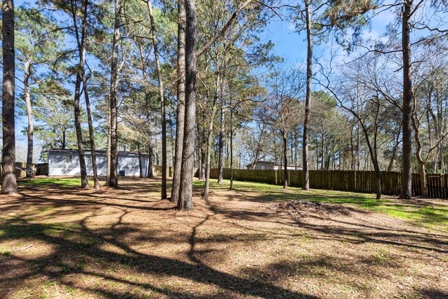Building Photo - 4460 Grand Oaks Dr