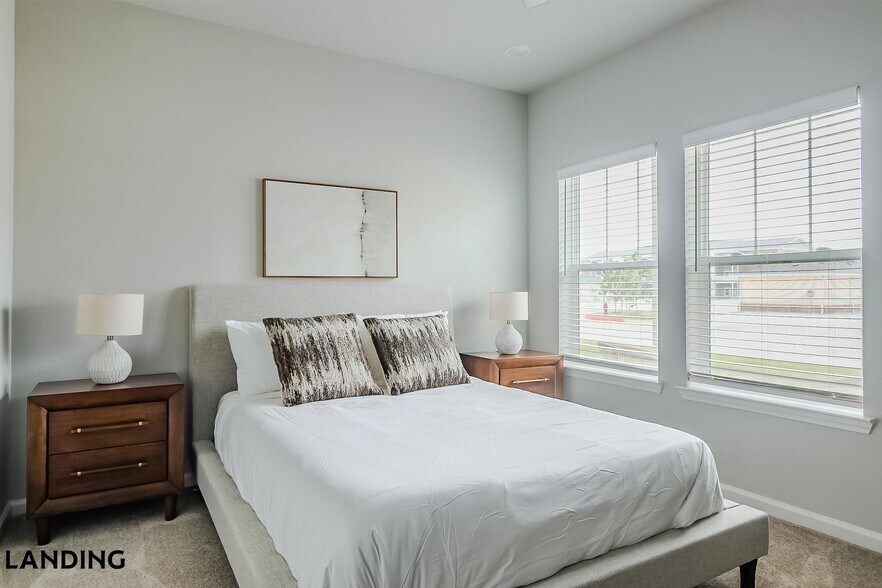 Building Photo - 1650 Harris Hill Rd