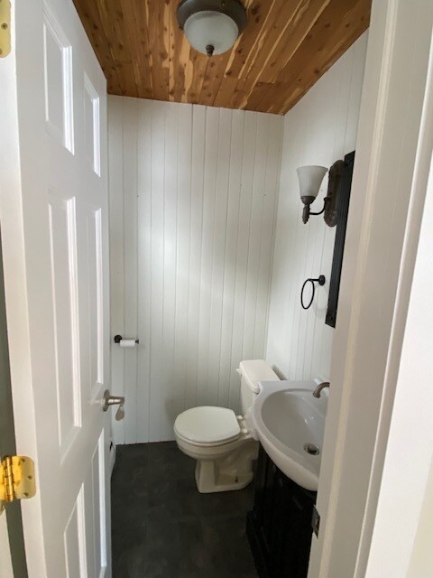 Building Photo - 4106 Camp Phillips Rd