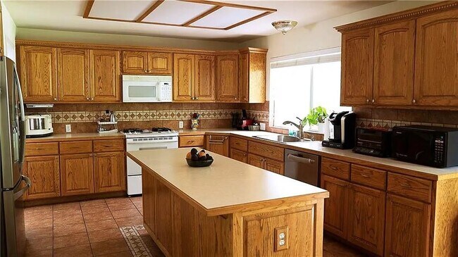 Building Photo - 3103 Mistywood Cir