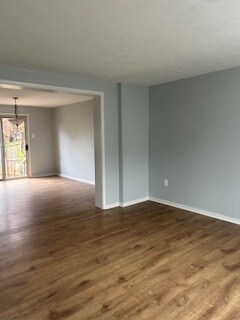 Building Photo - 839 Oak Leaf Ct