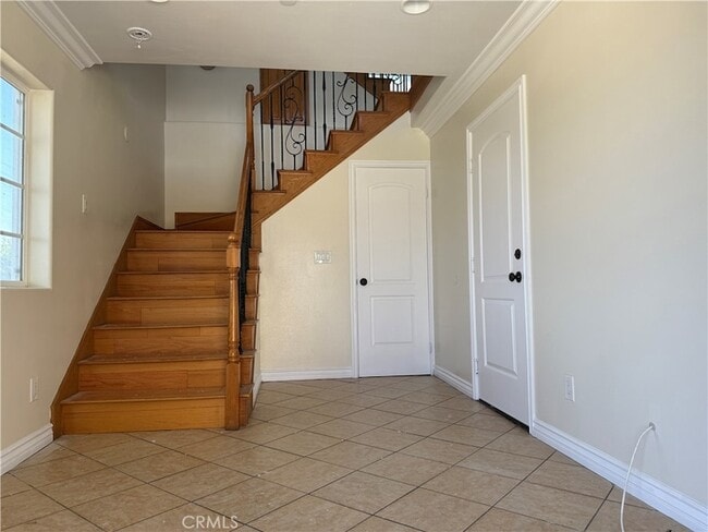 Building Photo - 418 W 223rd St