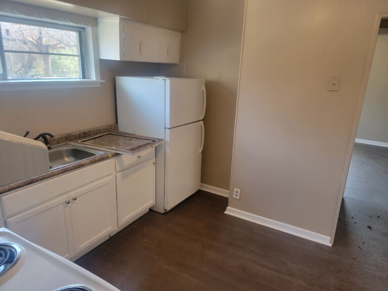 Building Photo - 1915 Appling St