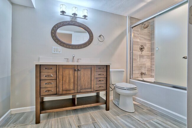 Building Photo - 4831 Kirk St