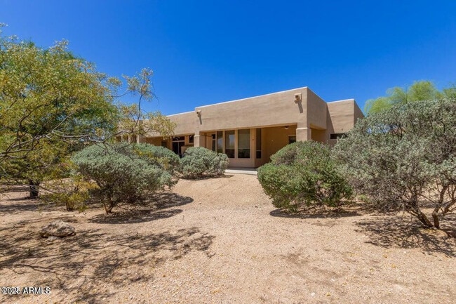 Building Photo - 8115 E Sand Flower Dr