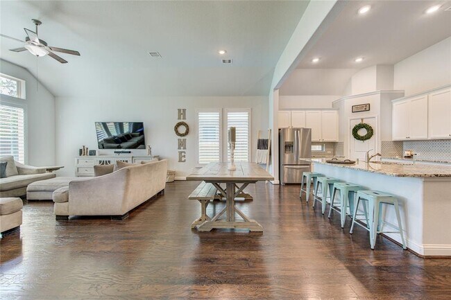 Building Photo - 29323 Sagewood Arbor Ln