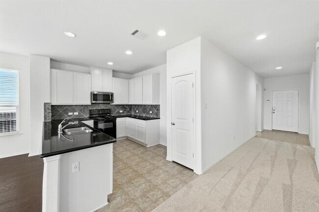 Building Photo - 173 Apricot Dr