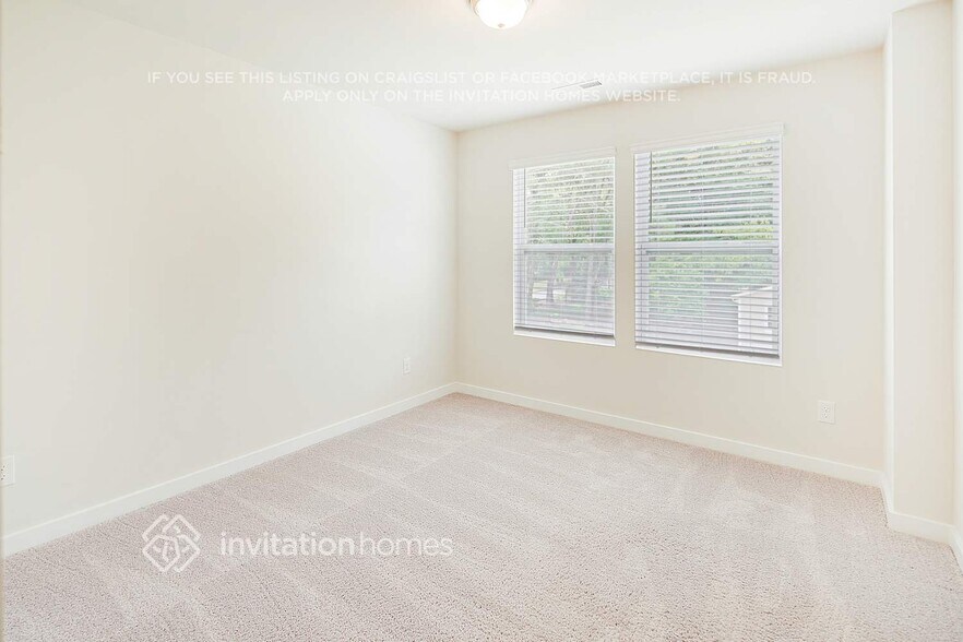 Building Photo - 3019 Ayana Dr