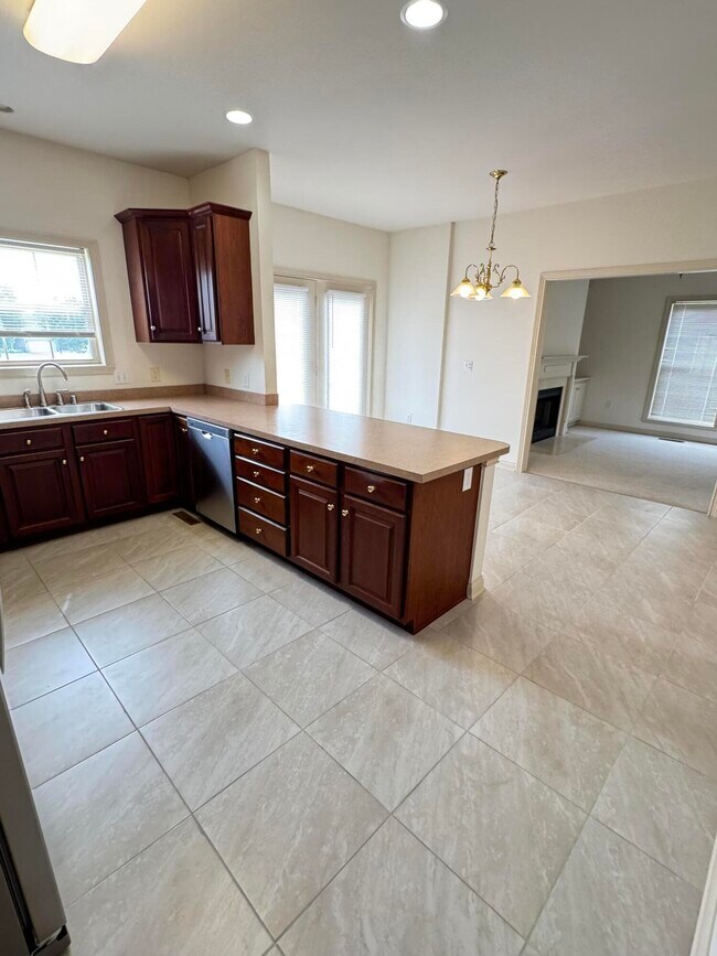 Building Photo - 3273 Marston Pl