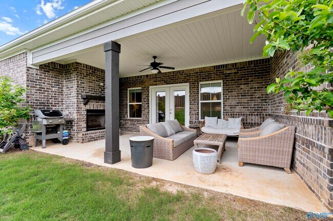 Building Photo - 128 Gimlet Dr.