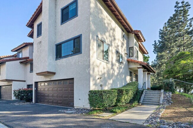 Building Photo - 7960 Mission Vista Dr