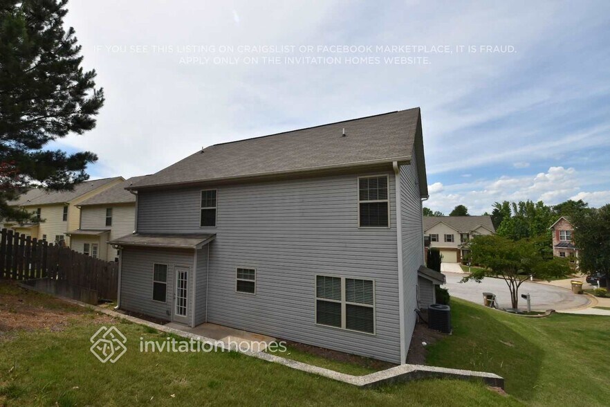 Building Photo - 5836 Bradshaw Ct